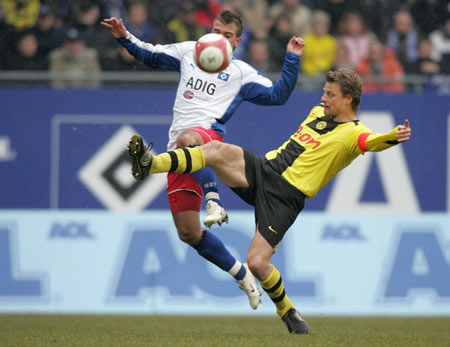 火箭一度陷 火箭一度陷